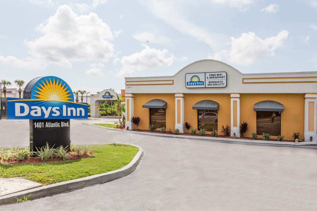 Days Inn By Wyndham Neptune Beach Jacksonville Beach Dış mekan fotoğraf