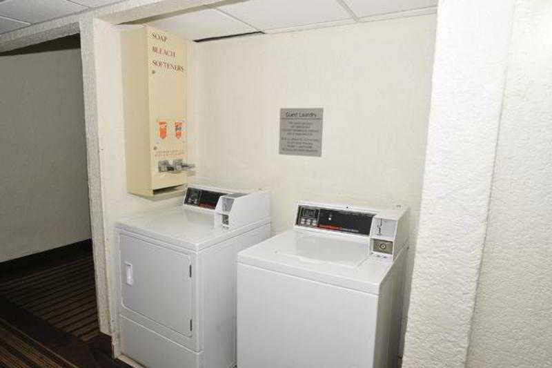 Days Inn By Wyndham Neptune Beach Jacksonville Beach Dış mekan fotoğraf