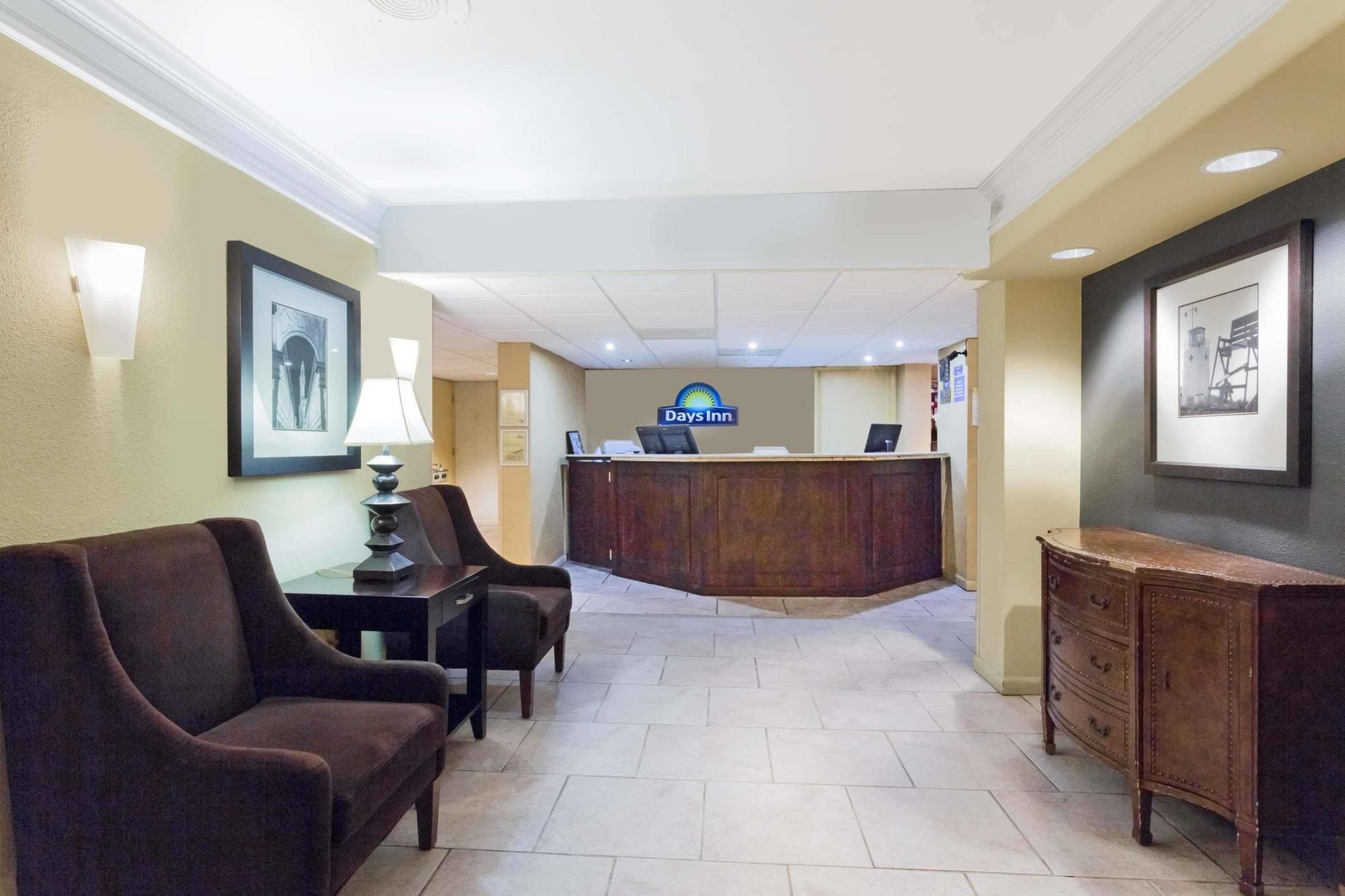 Days Inn By Wyndham Neptune Beach Jacksonville Beach Dış mekan fotoğraf